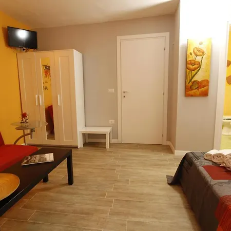 La 'nziria Naples